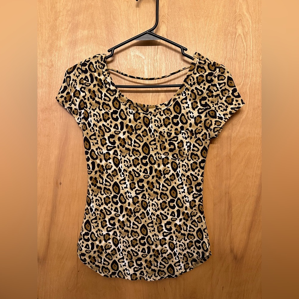 Leopard Print Top Women's Size Small